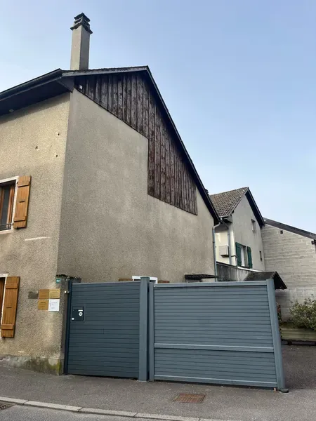 Image 1 de Delphine Perrillat-Amédée