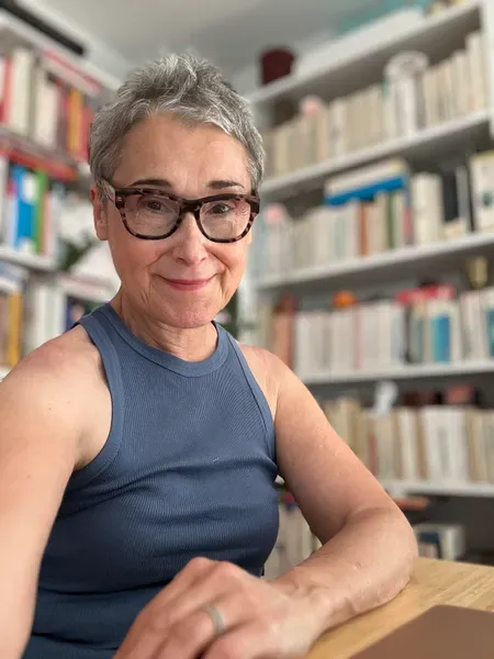 Photo de profil de ioana Lazaroiu