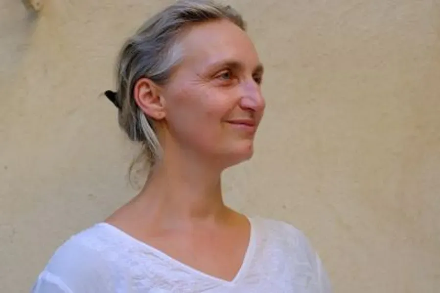 Photo de profil de Emmanuelle Bennani-Caillouët